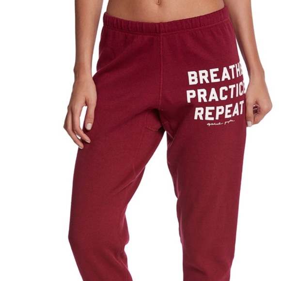 Spiritual Gangster Cropped Sweatpants